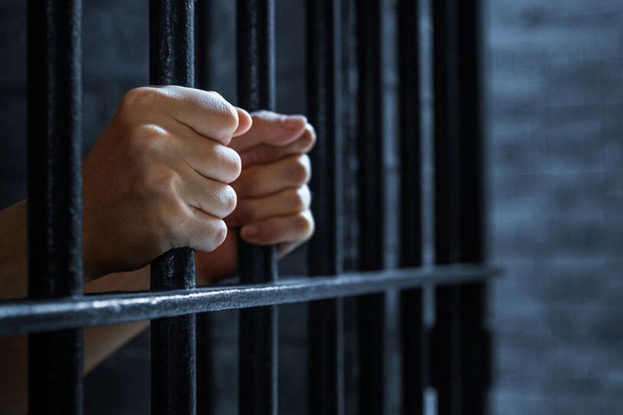 Κρήτη | Ο έρωτάς τους είχε άδοξο τέλος – 42χρονος κατήγγειλε τον 45χρονο σύντροφό του για ενδοοικογενειακή βία