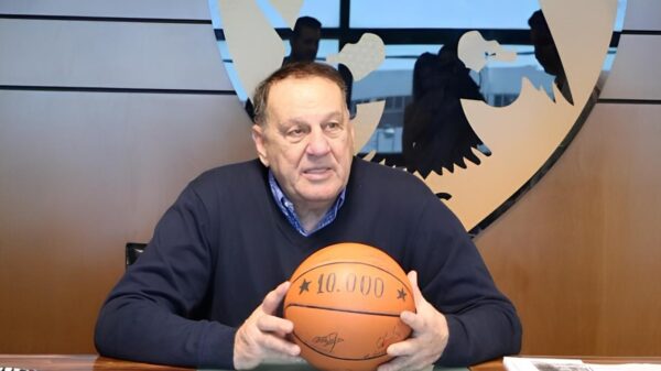 Θλίψη στο ελληνικό μπάσκετ: Πέθανε ο Βασίλης Γκούμας