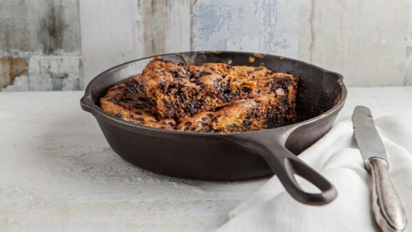 Κέικ με τη ζύμη του μπισκότου