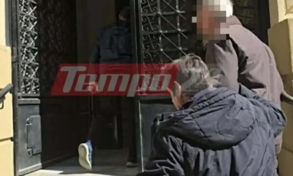 Αχαΐα: Προφυλακιστέος ο 82χρονος πρώην μαιευτήρας που συνελήφθη για παιδική πορνογραφία