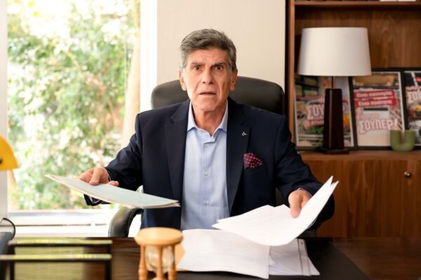 Oι «ΣΟΥΠΕΡ ΗΡΩΕΣ» ζουν ανάμεσά μας και κάνουν πρεμιέρα!