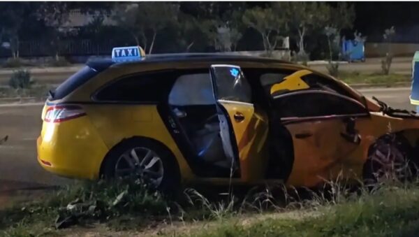 Βούλα: Νεκρή η οδηγός ταξί που τραυματίστηκε σοβαρά σε τροχαίο μετά τα μεσάνυχτα