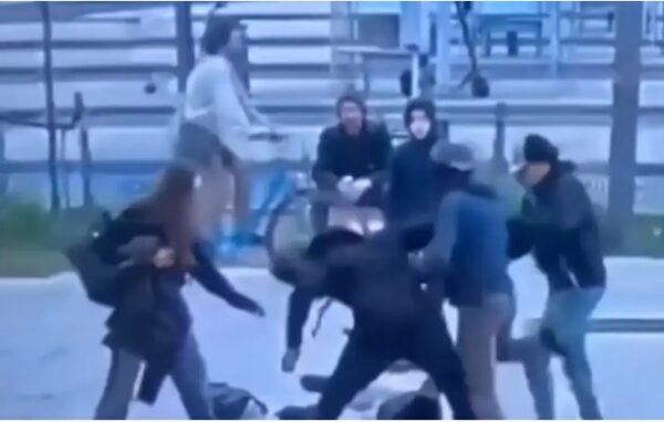 Βέλγιο: Σοκαριστικός ξυλοδαρμός νεαρού γιατί υπερασπίστηκε μια κοπέλα – Τον άφησαν αναίσθητο