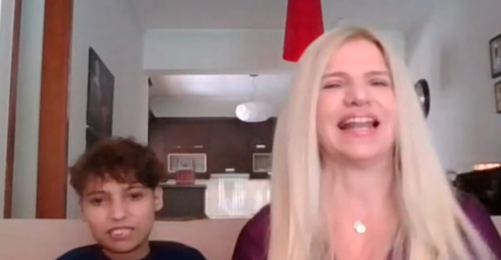 Βγήκα νικητής, λέει ο Μάριος μετά την μεταμόσχευση ήπατος – Είναι θαύμα, εμείς πιστεύουμε, δηλώνει η μητέρα