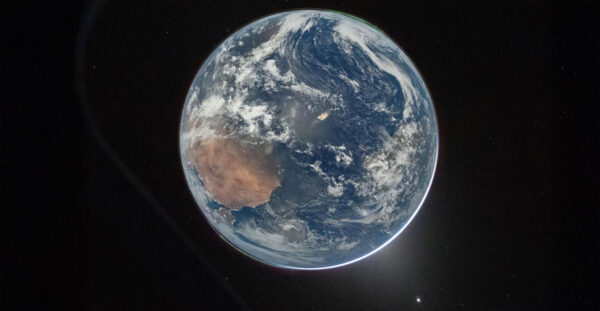 NASA: Εντυπωσιακές εικόνες της Γης από την αποστολή Artemis II – «Μας καθήλωσε η θέα του πλανήτη από το Διάστημα»