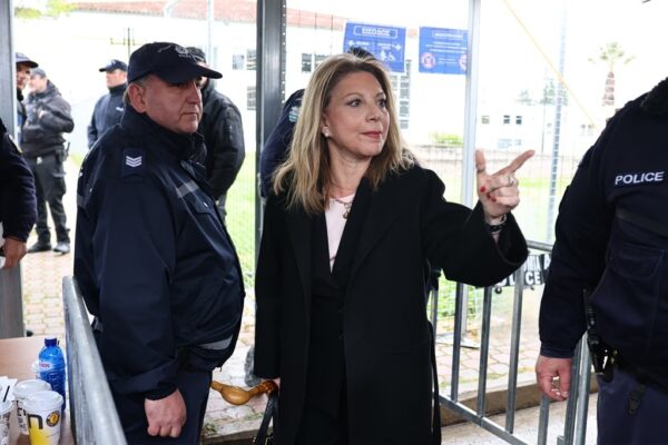 Δίκη για τα Τέμπη: Συνεχίζεται με εντάσεις η δεύτερη συνεδρίαση