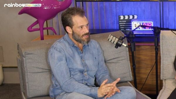 Αντίνοος  Αλμπάνης για χημειοθεραπείες: «Θύμωνα που έπρεπε να ταλαιπωρηθώ τόσο πολύ για να γίνω καλά»