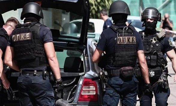 ΕΦΚΑ – Κεραμεικός: Άνδρας πυροβόλησε με καραμπίνα και τράπηκε σε φυγή