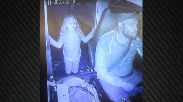 Συγκλονιστική φωτογραφία από τις τελευταίες στιγμές 7χρονου κοριτσιού στο Τέξας, που απήγαγε και στραγγάλισε διανομέας