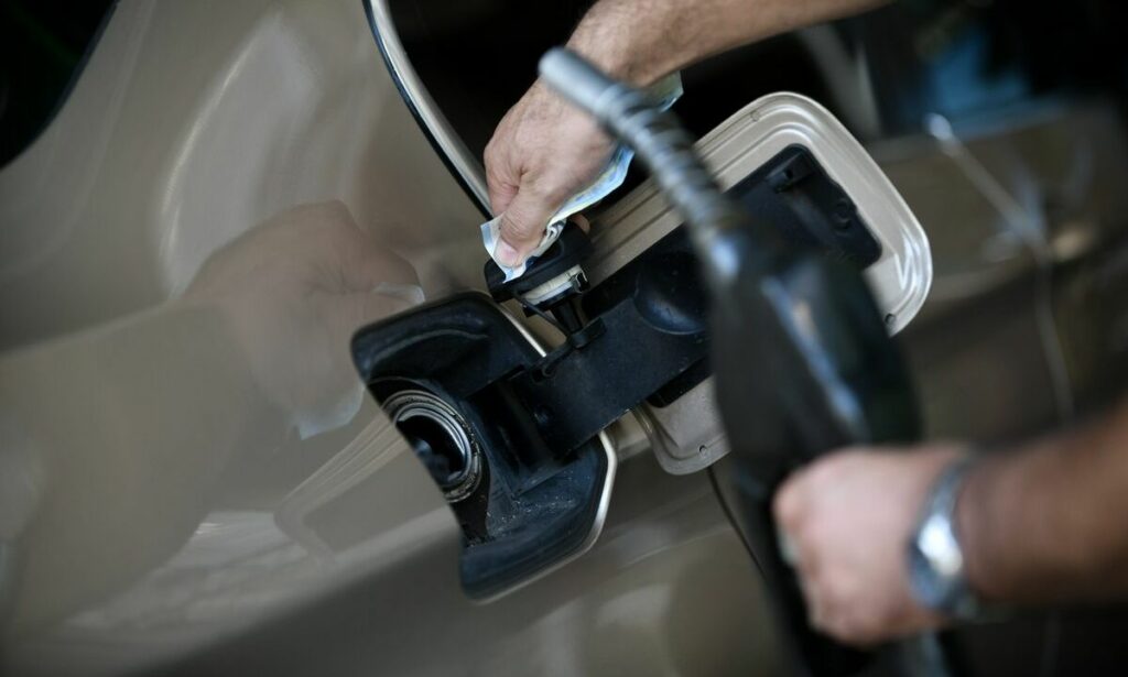 Πρωτομαγιά 2026: Πώς θα κινηθεί μέσα στο τριήμερο η τιμή των καυσίμων