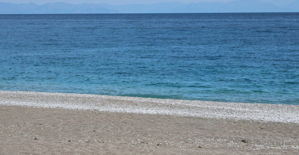 Άνδρας συνελήφθη γιατί αυνανιζόταν σε παραλία στην Κρήτη