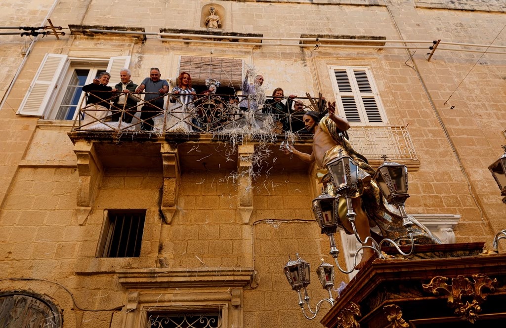 Πάσχα: Γιατί Καθολικοί και Ορθόδοξοι το γιορτάζουν ξεχωριστά