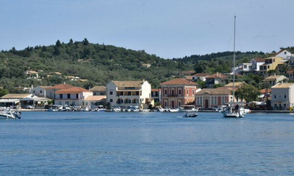 Τροχαίο δυστύχημα στους Παξούς: Νεκρός 15χρονος συνοδηγός μοτοσικλέτας