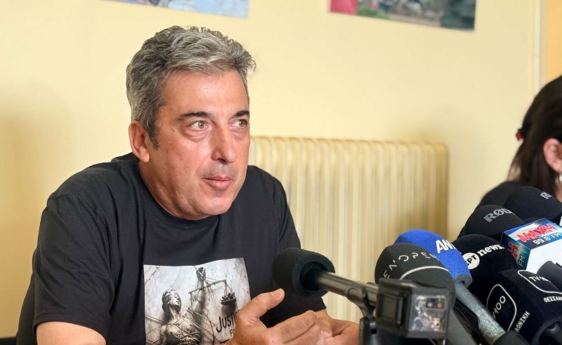 Δημήτρης Ασλανίδης- Πρόεδρος Συλλόγου Συγγενών Θυμάτων Τεμπών,  για το κόμμα της Μαρίας Καρυστιανού:Δεν είναι στο καταστατικό του συλλόγου ούτε προσωπικές φιλοδοξίες, ούτε τίποτα άλλο…