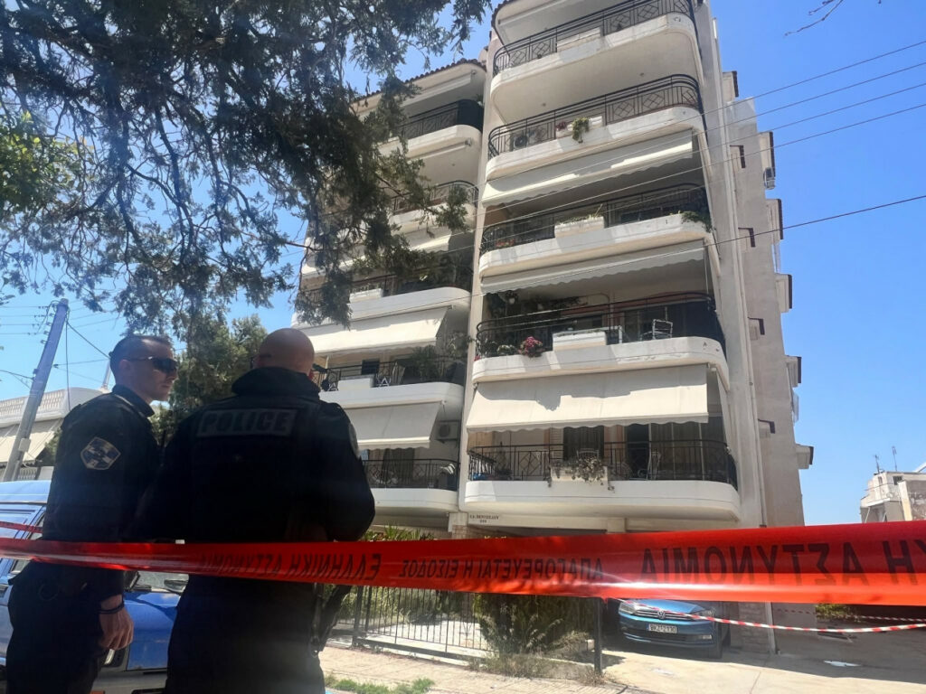 Ηλιούπολη: «Για τη Μελίνα» – Tι ζητούν οι  γονείς της 17χρονης