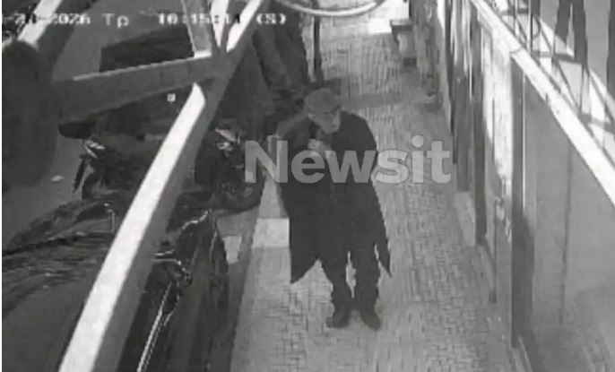 «Σε σοβαρό κίνδυνο» η υγεία του 89χρονου που άνοιξε πυρ σε ΕΦΚΑ και Εφετείο – «Δε μπορεί να συνεχιστεί η κράτησή του» λέει ο δικηγόρος του