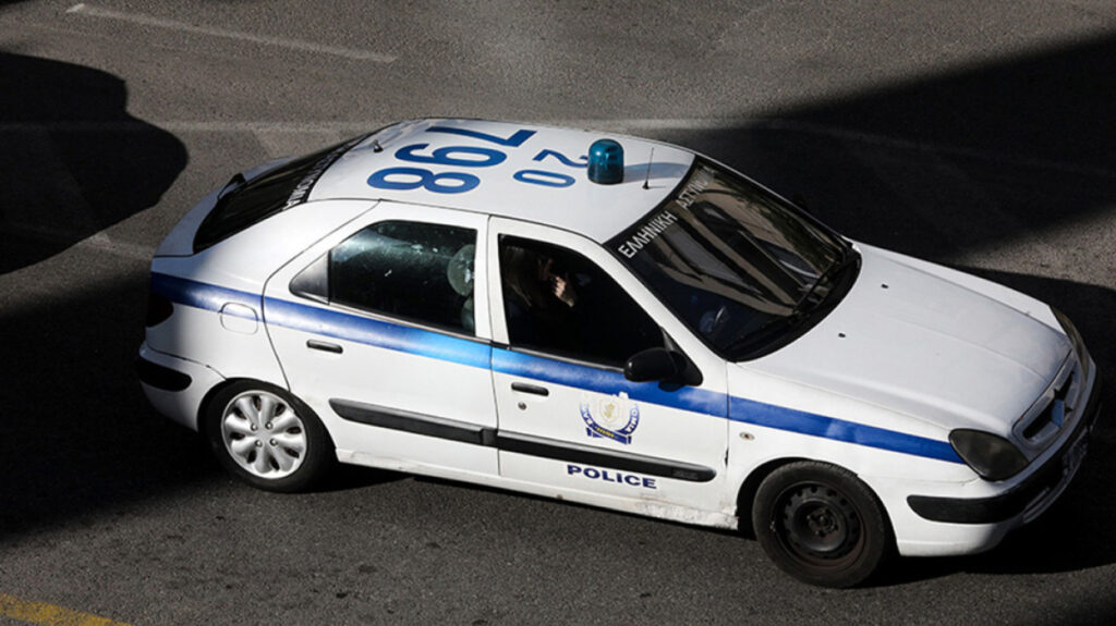Τρόμος στη Χαλκιδική για οικογένεια: Ουκρανός τους επιτέθηκε μέσα στο σπίτι τους με μαχαίρι επειδή νόμιζε ότι ήταν Ρώσοι