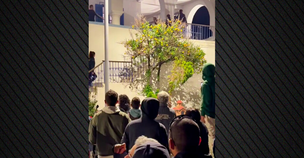 Αιγύπτιος προέβη σε ασελγείς χειρονομίες εις βάρος ανηλίκων στη Σύμη, αναβλήθηκε για το 2027 η δίκη, οργή από τους κατοίκους