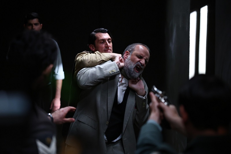 Άγιος έρωτας – Ο Μαρκόπουλος χάνει τους συμμάχους του