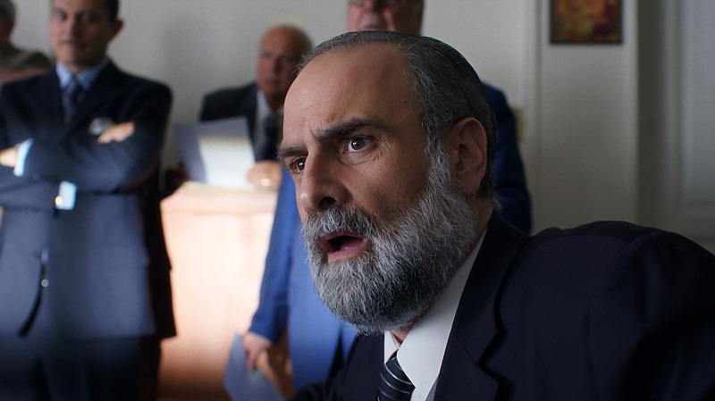 Άγιος έρωτας – Η Κική καταθέτει στο δικαστήριο “ο γιος μου είναι δολοφόνος”!