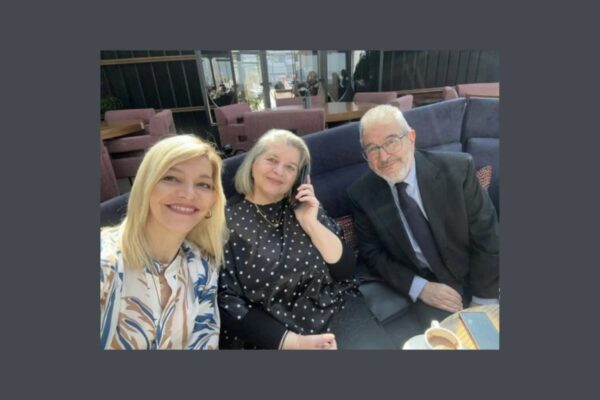 Συγκλονίζει η Αφροδίτη Νέστορα: «Μείναμε πλέον μόνοι, εγώ και ο πατέρας μου μαζί με πολλά αναπάντητα γιατί»