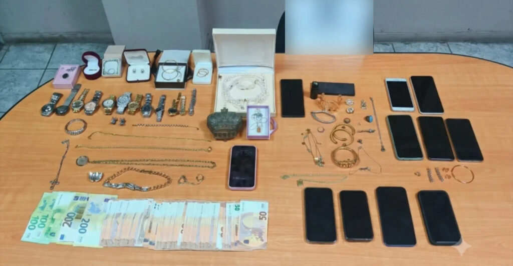 Σπείρα με έδρα στον Άνω Κορυδαλλό και συνεργό στα Άνω Λιόσια «ξάφριζε» κοσμηματοπωλεία στην Αττική: Πώς δρούσαν, 370.000 ευρώ η λεία τους