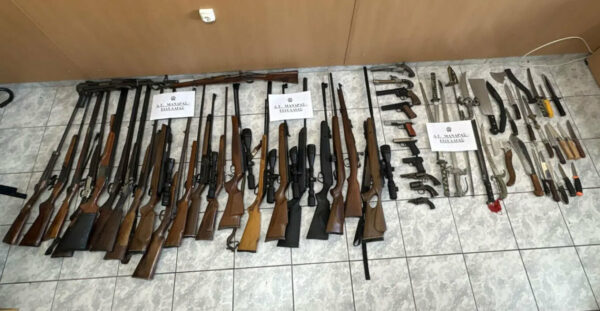 Συνελήφθη 56χρονος που διατηρούσε παράνομο εκτροφείο ζώων στην Οινόη: Είχε ολόκληρο οπλοστάσιο στο σπίτι του