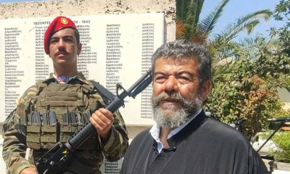 «Σε ευχαριστώ παιδί μου»: Η περηφάνια του παπά Ανδρέα των Ανωγείων για τον γιο του