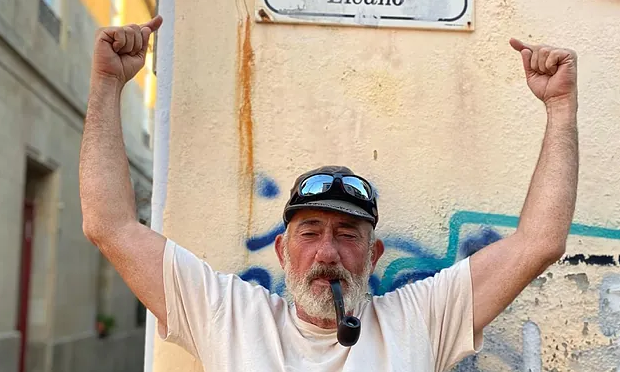 Το τελευταίο στίγμα του σκάφους του αγνοούμενου επιχειρηματία – Επέστρεψε στην Ισπανία η σύζυγός του