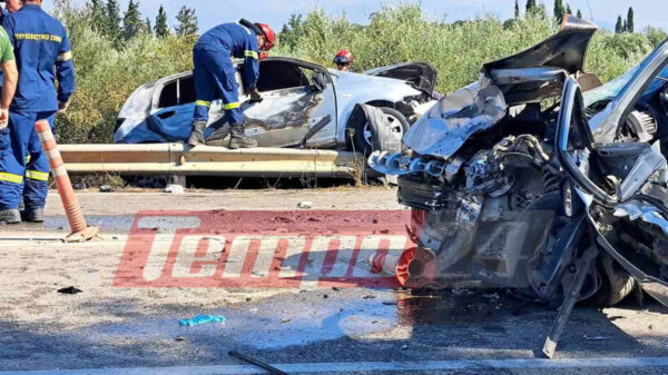 Θανατηφόρο τροχαίο στην Κάτω Αχαΐα: Απανθρακώθηκε νεαρή οδηγός σε μετωπική σύγκρουση δύο ΙΧ στην παλαιά Εθνική Οδό, δείτε φωτογραφίες