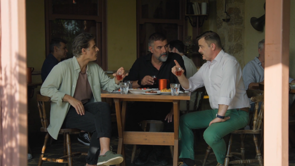 “Δυο μαύρα πουκάμισα”: Όλα όσα θα δούμε στην αποψινή πρεμιέρα