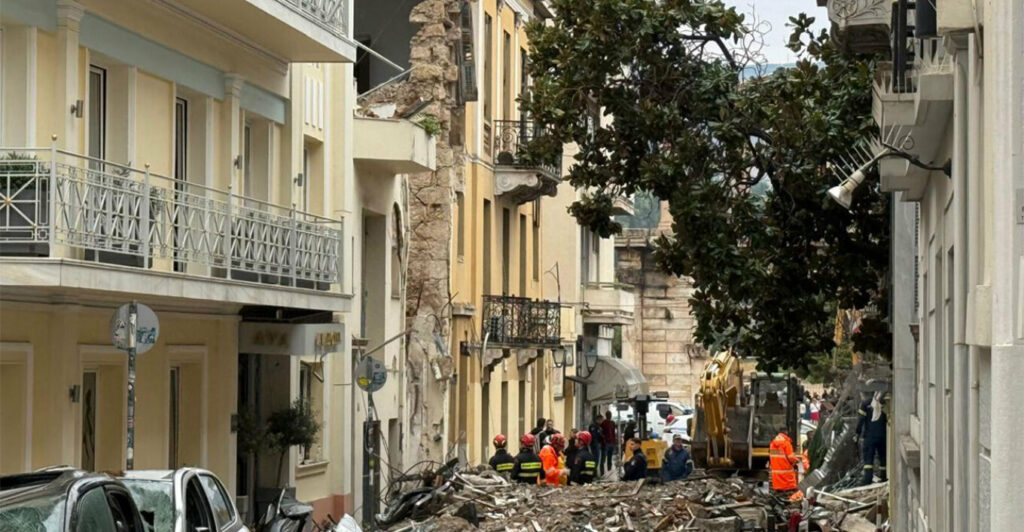 Εντοπίστηκε και δεύτερη σορός γυναίκας στα συντρίμμια του κτηρίου που κατέρρευσε στην Πλάκα