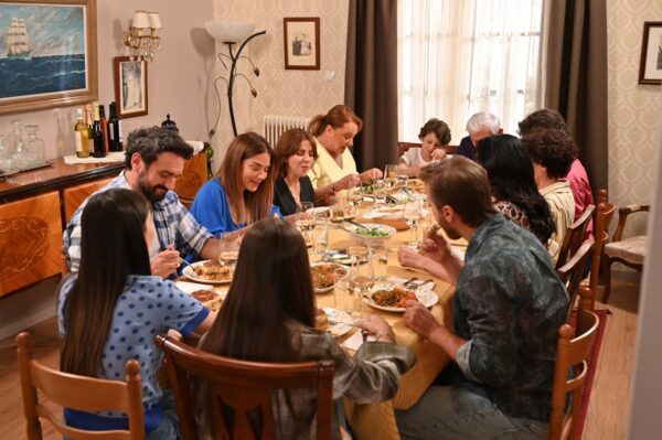 Το σόι σου – Χαμπέοι και Τριαντάφυλλοι έτοιμοι για όλα