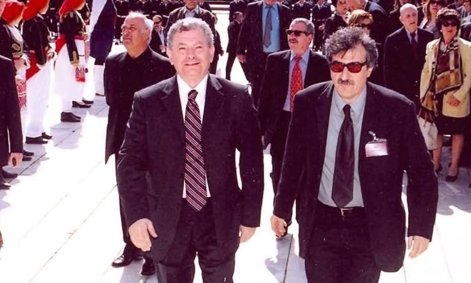 Μίνα Παπαθεοδώρου Βαλυράκη: Το συγκλονιστικό ποίημα στη δίκη – «Ποθαίνει, μωρέ, ο Σήφης ο Βαλύρης;»