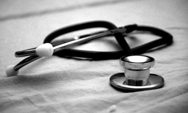 Εύβοια: Ποιος ήταν ο 65χρονος γυναικολόγος που έχασε ξαφνικά τη ζωή του μέσα στο ιατρείο του