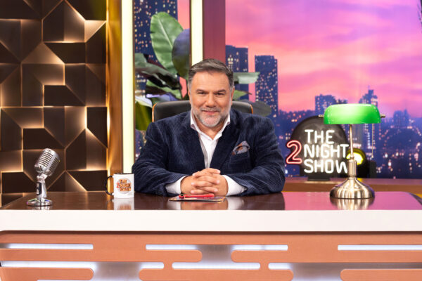 Το «The 2Night Show» με τον Γρηγόρη Αρναούτογλου επιστρέφει για 11η χρονιά απόψε στον ΑΝΤ1!