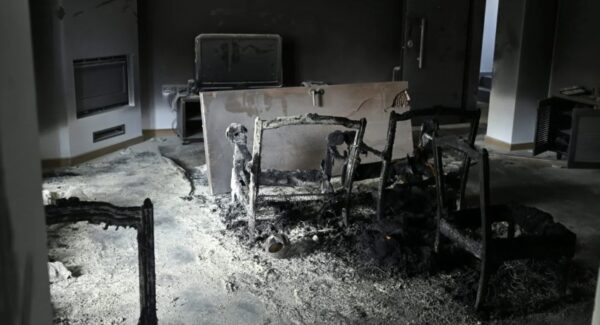 Στη Λευκάδα συνελήφθη ο αξιωματικός του Πολεμικού Ναυτικού που πυρπόλησε σπίτι και αυτοκίνητα πρώην συντρόφων του