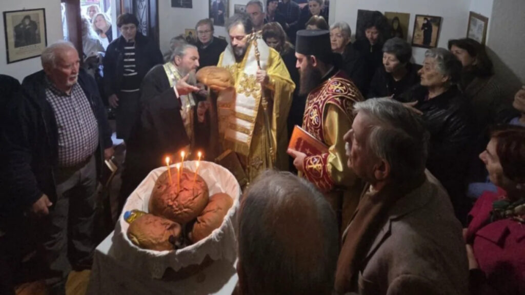 Κόνιτσα: Τελέστηκε η πρώτη Θεία Λειτουργία στο σπίτι όπου μεγάλωσε ο Άγιος Παΐσιος