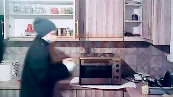 Από τη δηλητηρίαση με ατροπίνη, στα κομμένα λάστιχα αυτοκινήτου: Τι κατήγγειλε ο αδελφός του στρατιωτικού γιατρού από το Περιστέρι