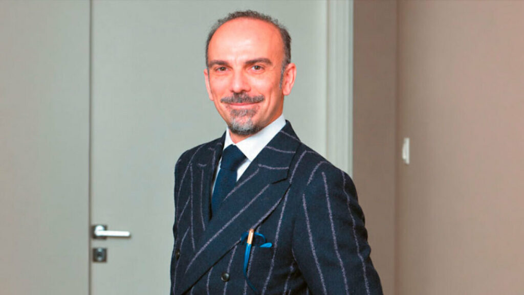 Υπόθεση Μαζωνάκη: Διαψεύδει ότι έχει λογαριασμό σε τράπεζα στο εξωτερικό ο Θεοδωρόπουλος