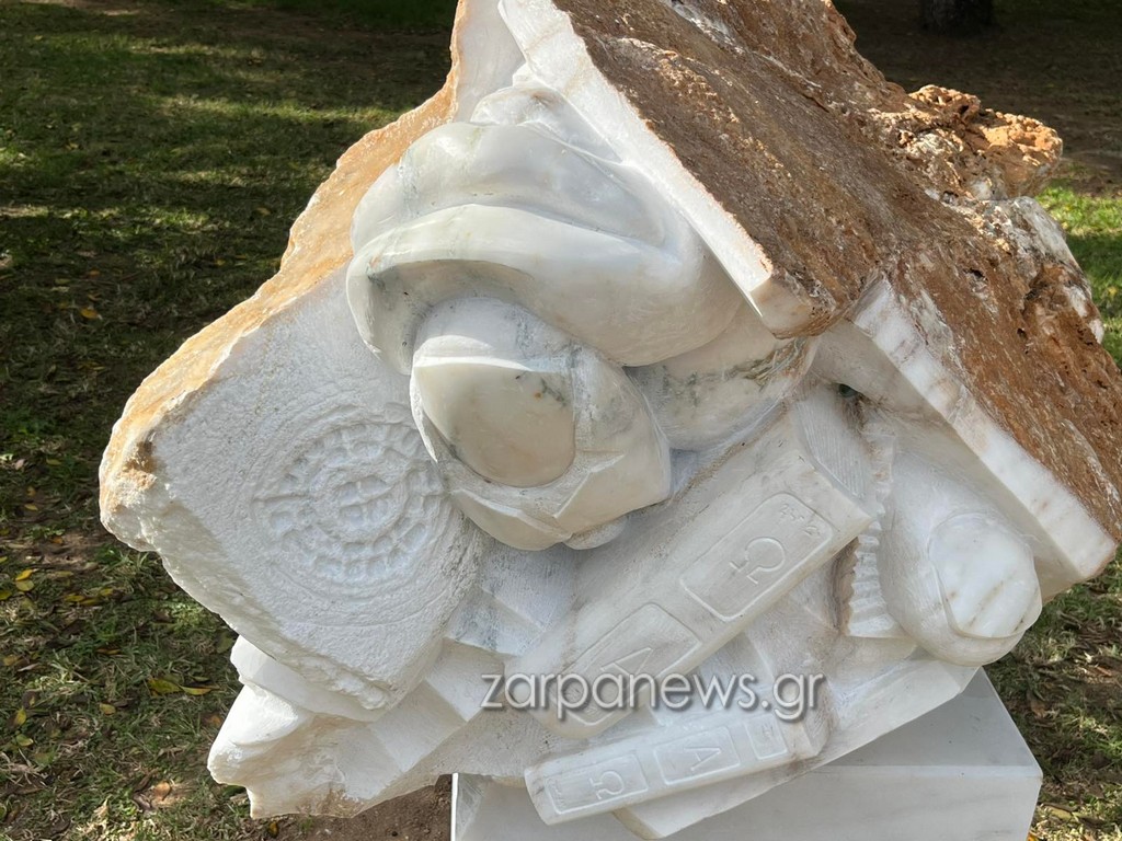 Δημοτικός Κήπος Χανίων: Η συγκλονιστική ιστορία που έκρυψε ο 82χρονος Κυριάκος Ρόκος μέσα στο γλυπτό του
